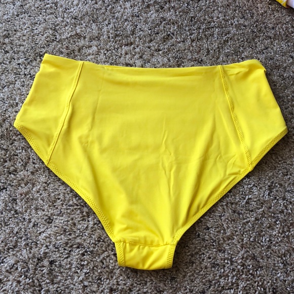 Athleta High Waist Bottom**SOLD** - Picture 2 of 7